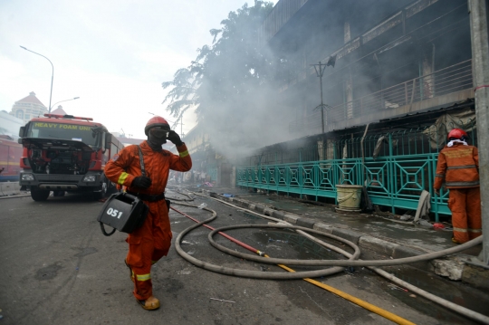 Pantang pulang sebelum padam, 36 jam bertarung dengan si jago merah