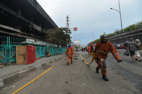 Pantang pulang sebelum padam, 36 jam bertarung dengan si jago merah