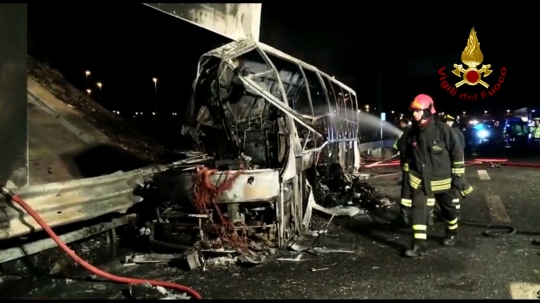 Ini kondisi bus maut yang memanggang 16 pelajar asing di Italia