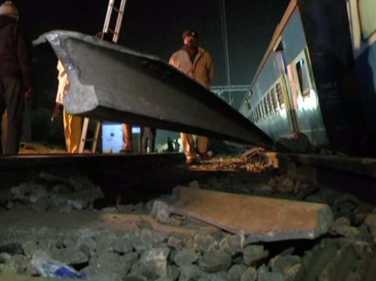 Tragisnya kecelakaan kereta di India, 36 penumpang tewas