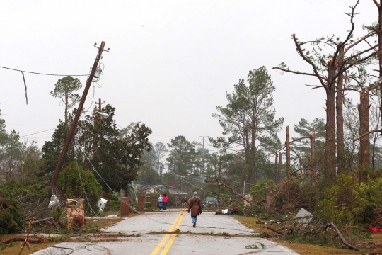 Dahsyatnya terjangan tornado luluh-lantakkan Georgia, 18 tewas