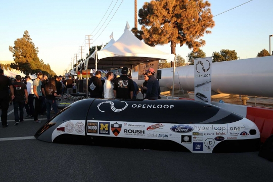 Melihat kompetisi Hyperloop, kapsul transportasi tercepat di dunia