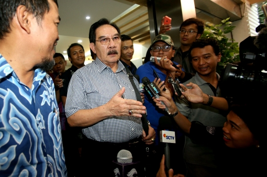 Antasari datangi Polda Metro tagih laporan SMS ancaman ke Nasrudin