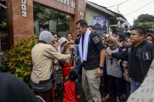 Antusiasme warga sambut kampanye Agus Yudhoyono di Cidodol