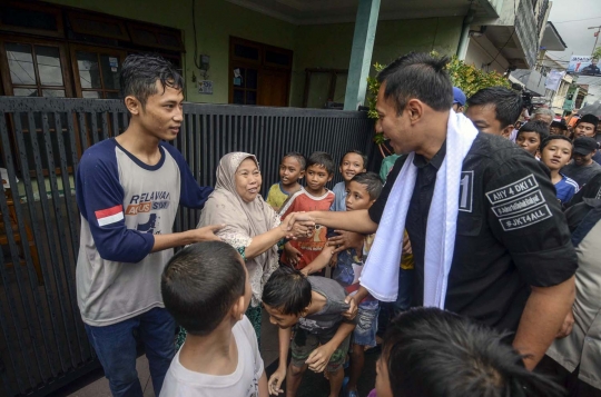 Antusiasme warga sambut kampanye Agus Yudhoyono di Cidodol