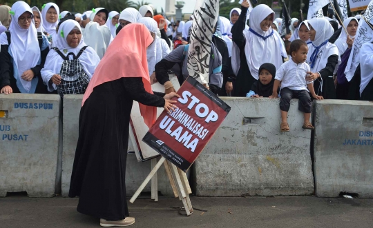 Aksi stop kriminalisasi ulama