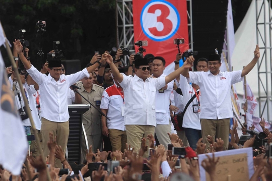 Prabowo meriahkan kampanye akbar Anies-Sandiaga