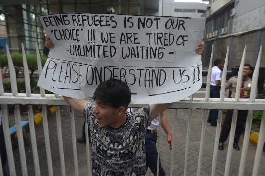 Aksi pencari suaka geruduk Kantor UNHCR