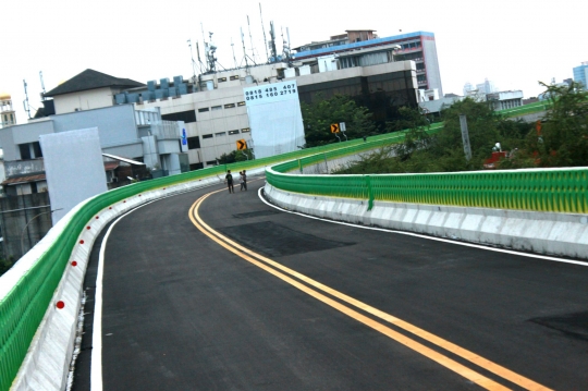 Akhir Februari pembangunan jalan layang Tendean-Ciledug rampung