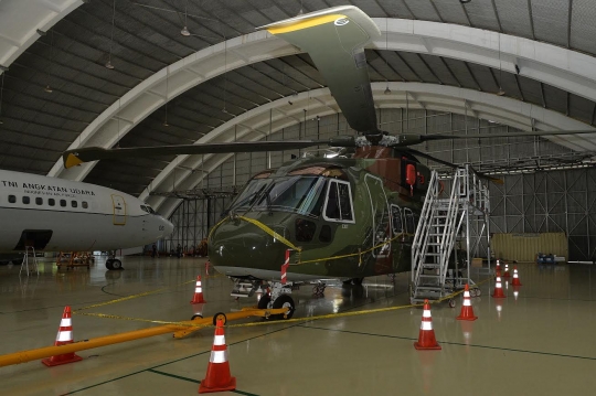 Helikopter AW-101 digaris polisi di Halim