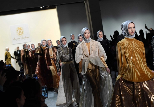 Busana muslim karya anak bangsa meriahkan New York Fashion Week