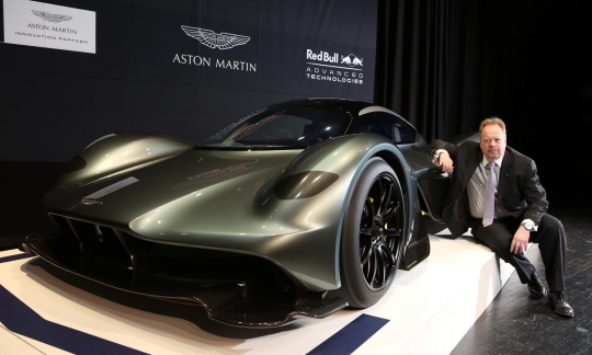 Ini wujud Aston Martin AM-RB 001, hypercar penyaing mobil F1
