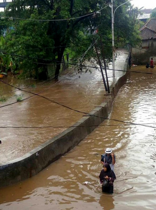 Ini penampakan banjir di berbagai wilayah Jakarta