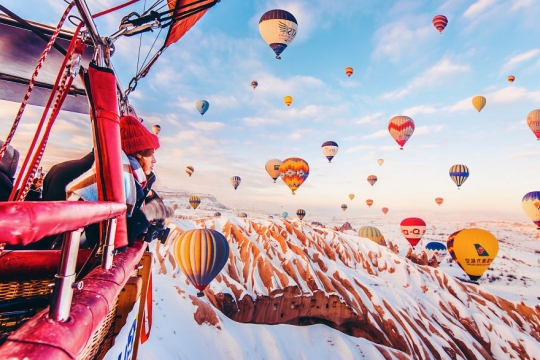 Menikmati pesta balon udara & keunikan 'planet alien' di Kapadokia
