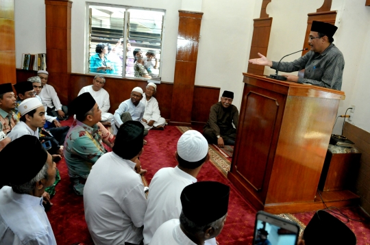 Gaya Djarot jadi khatib Salat Jumat di Masjid Al-Waqfiyah