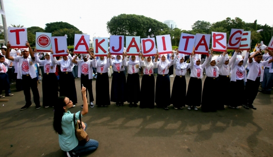 Aksi ratusan pelajar tolak iklan rokok di lingkungan sekolah