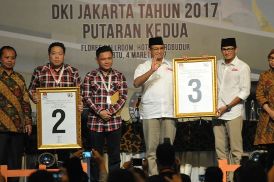 Suasana rapat pleno Pilkada DKI putaran ke-2 tanpa Ahok-Djarot