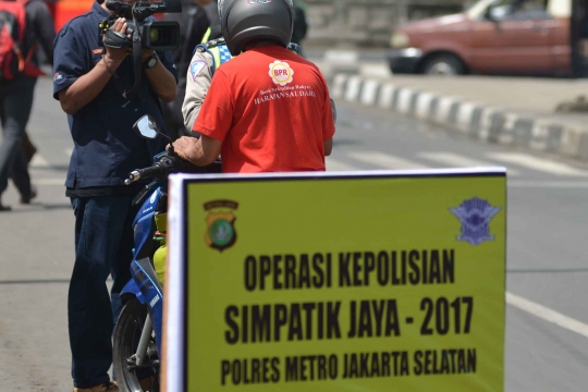 Puluhan pengendara sepeda motor terjaring Operasi Simpatik Jaya