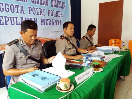 Ini ekspresi 10 polisi positif narkoba yang cuma dihukum teguran