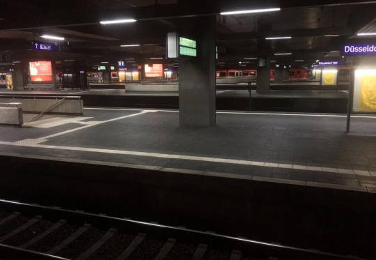Suasana mencekam usai serangan kapak di stasiun Jerman
