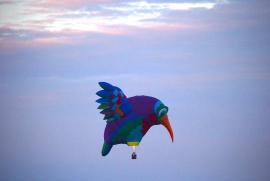 Festival Balon Canberra meriahkan langit Australia