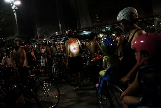 Nekat, ini aksi warga Brasil untuk menuntut hak pengguna sepeda