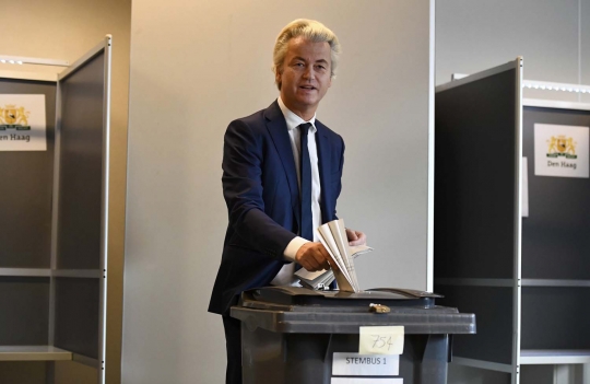 Uniknya pemilu Belanda, tong sampah disulap jadi kotak suara