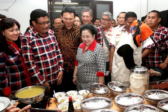 Megawati dan Ahok-Djarot bincang-bincang politik di Rumah Lembang