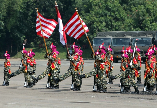 Atraksi murid SD meriahkan sertijab Komandan Korps Marinir