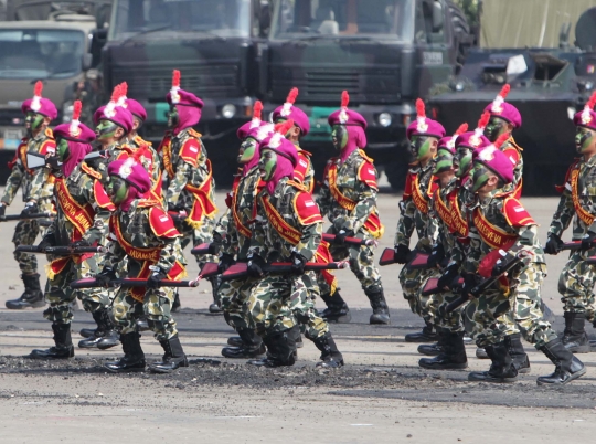 Atraksi murid SD meriahkan sertijab Komandan Korps Marinir