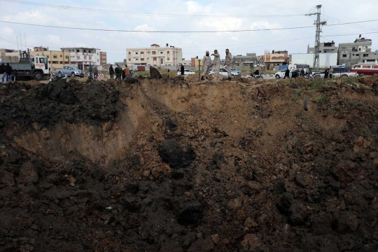 Serangan udara Israel ciptakan kawah raksasa di Gaza