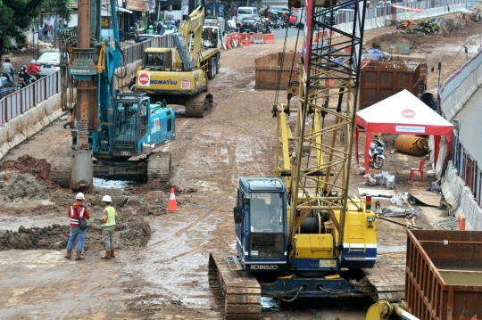 Proyek underpass Mampang-Kuningan ditargetkan rampung akhir 2017