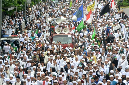 Penampakan lautan massa aksi 313 banjiri Ibu Kota