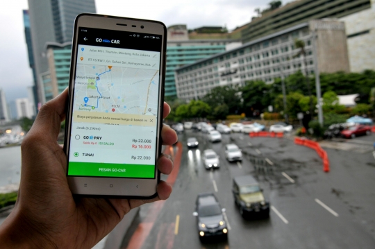 Kemenhub berlakukan aturan baru taksi online
