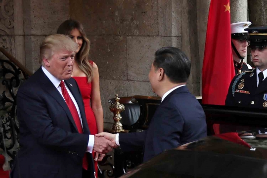 Akrabnya Trump sambut kunjungan Presiden China di villa pribadi