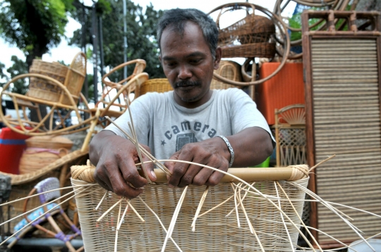 Geliat kerajinan rotan di Ibu Kota
