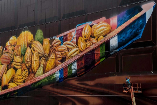 Ternyata mural terbesar di sejagat ada di negara ini