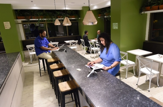 Menikmati kenyamanan hotel kapsul pertama di India