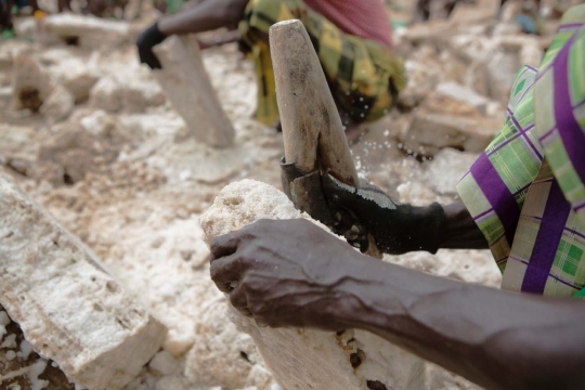 Perjuangan para pencari garam di tengah gurun Ethiopia