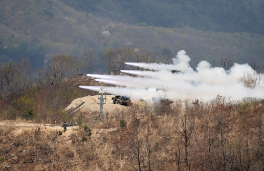 Aksi militer AS-Korsel pamer kekuatan perang di zona demiliterisasi