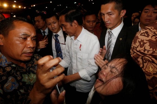Antusias ribuan WNI sambut Jokowi di Hong Kong