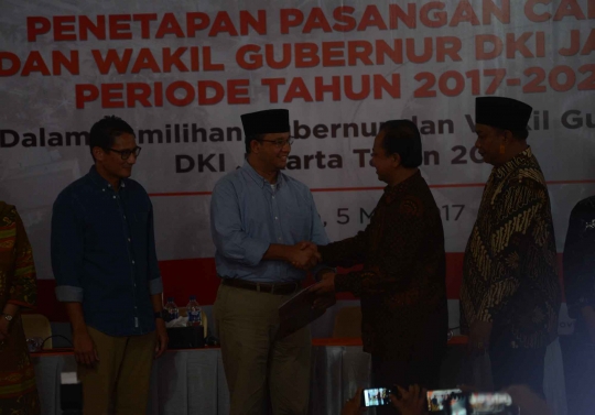 KPU DKI tetapkan Anies-Sandiaga sebagai pasangan gubernur terpilih