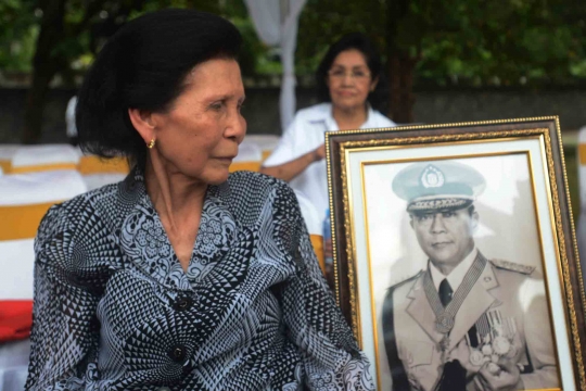 Kapolri Tito letakkan bunga di makam Jenderal Pol Widodo Budidarmo