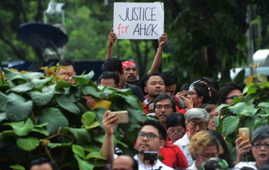 Aksi Addie MS pimpin orkestra untuk Ahok di Balai Kota