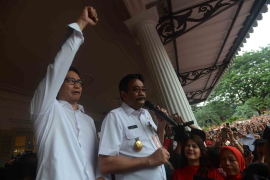 Aksi Addie MS pimpin orkestra untuk Ahok di Balai Kota