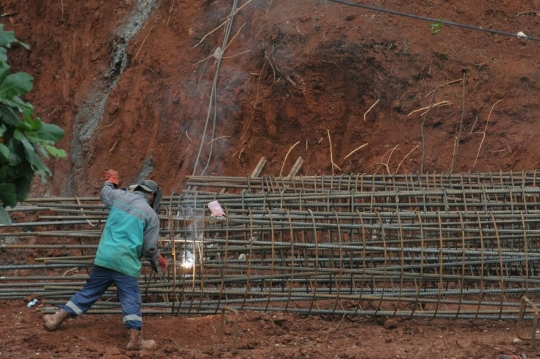 Proyek LRT Jabodebek sudah mencapai 15 persen