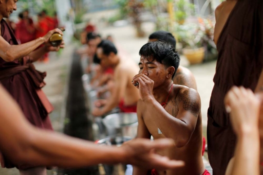 Intip cara ekstrem kuil di Thailand pulihkan pecandu narkoba