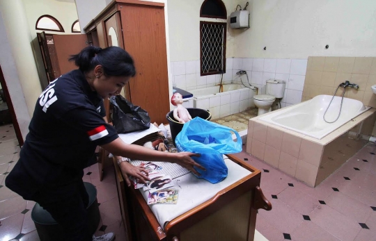 Seperti ini tempat penampungan TKI ilegal yang digeledah Bareskrim