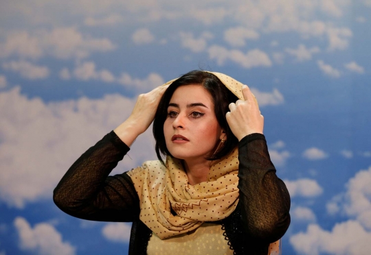 Mengintip dapur siaran stasiun TV wanita pertama di Afghanistan