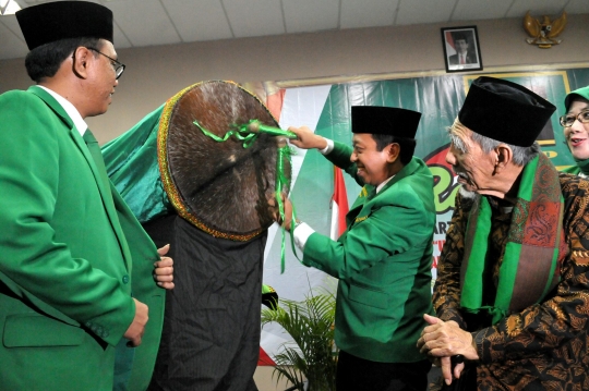 Pukul bedug, Romi buka Rapimnas II PPP versi muktamar Surabaya